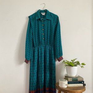 Unique Vintage Pleated Print Dress